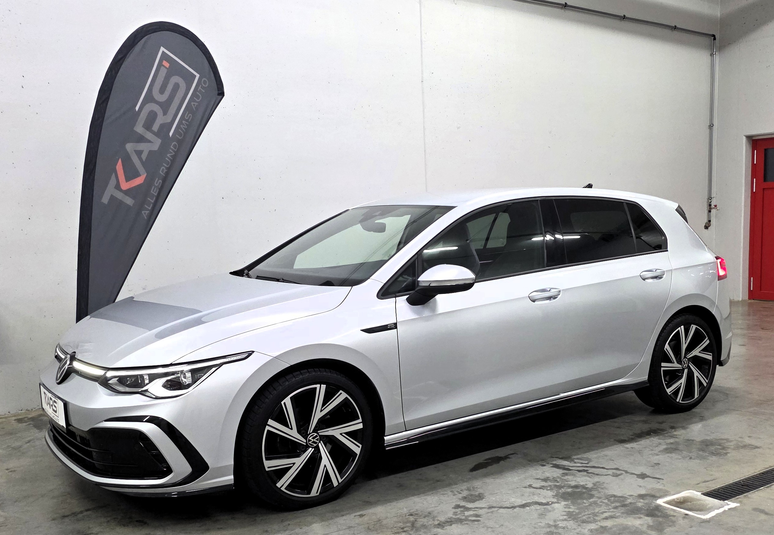 VW Golf 2,0 TDI*R-Line*DSG*Matrix LED*Harman/Kardon Limousine