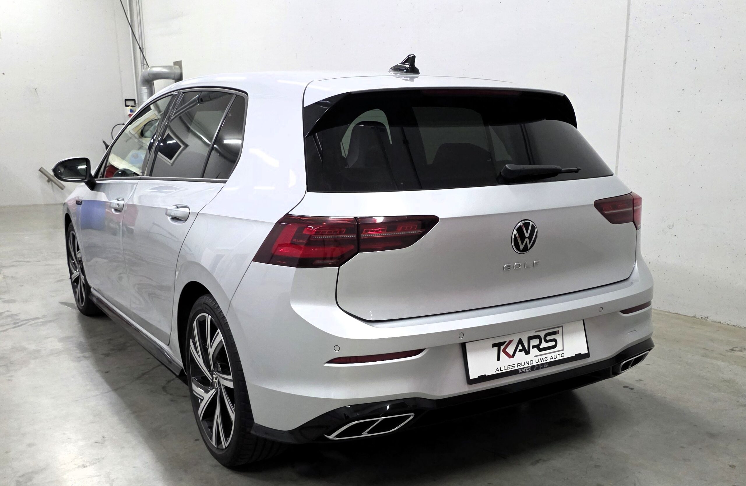 VW Golf 2,0 TDI*R-Line*DSG*Matrix LED*Harman/Kardon Limousine