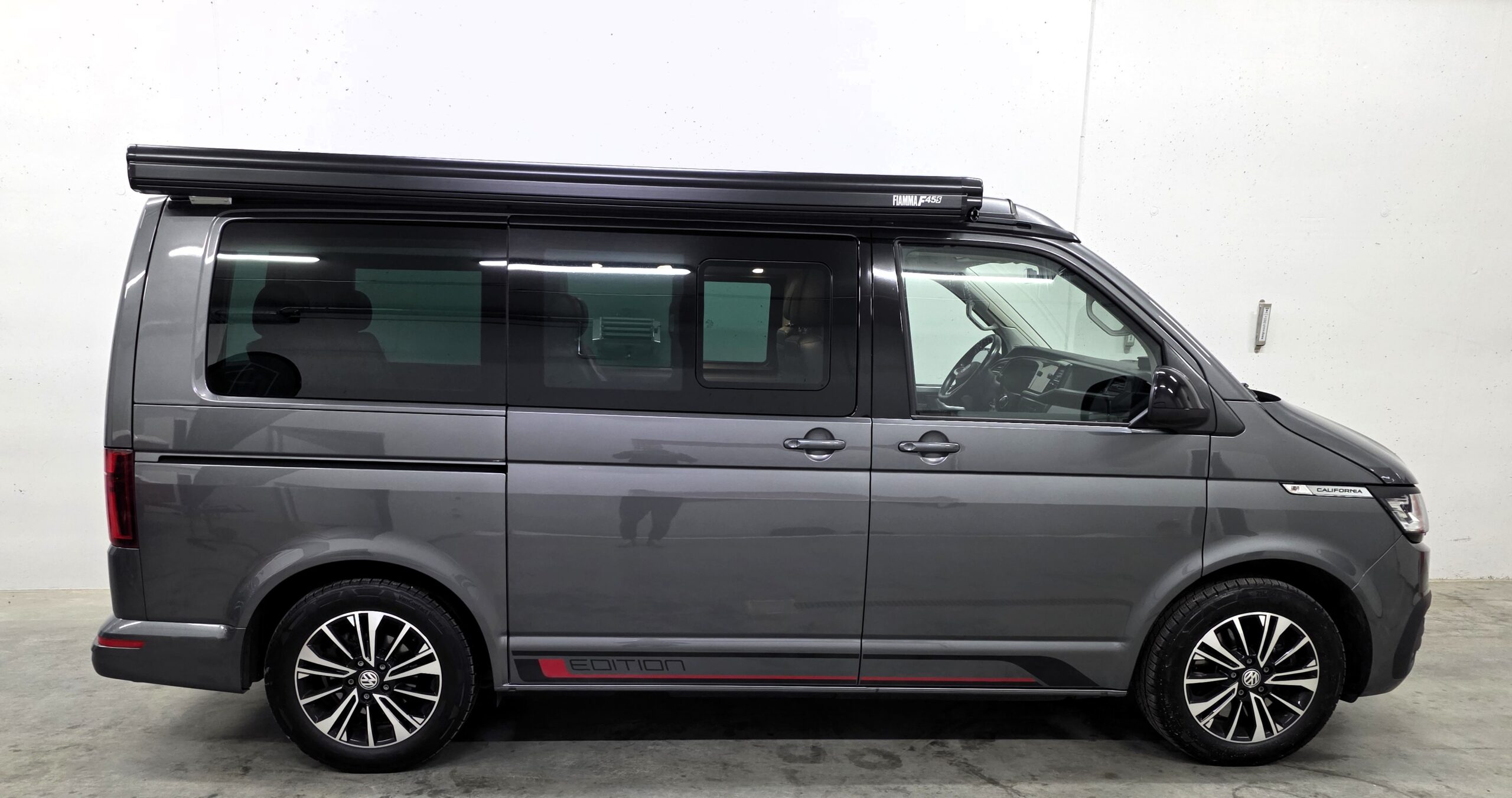 
								Volkswagen T6.1 California Beach Edition 4Motion 2,0 TDI full									