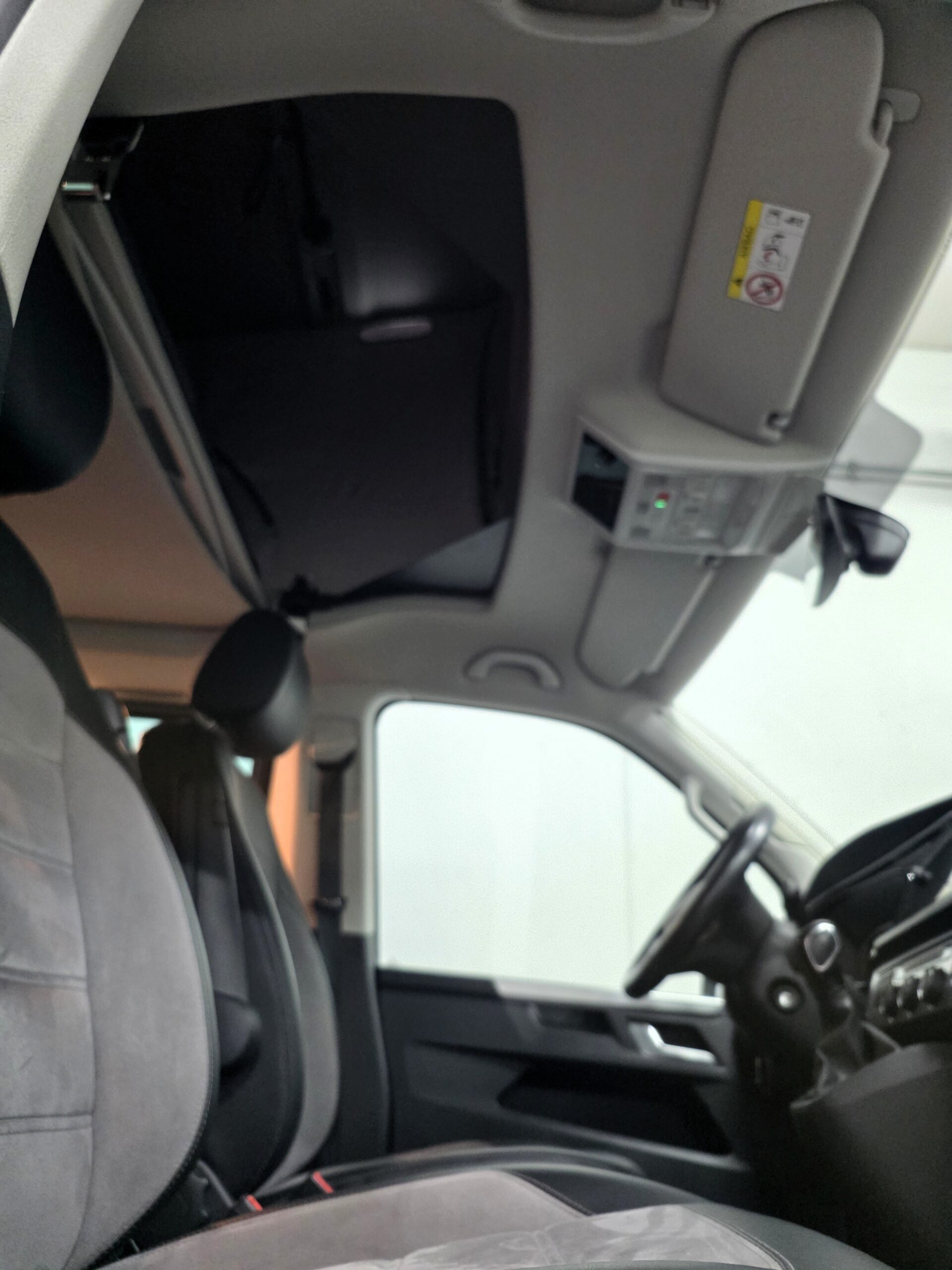 
								Volkswagen T6.1 California Beach Edition 4Motion 2,0 TDI full									