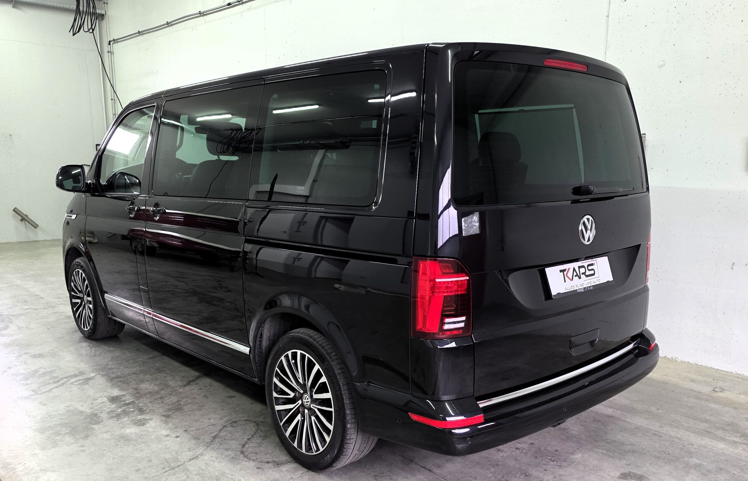 Volkswagen T6.1 Multivan Highline 2,0 TDI 4Motion DSG