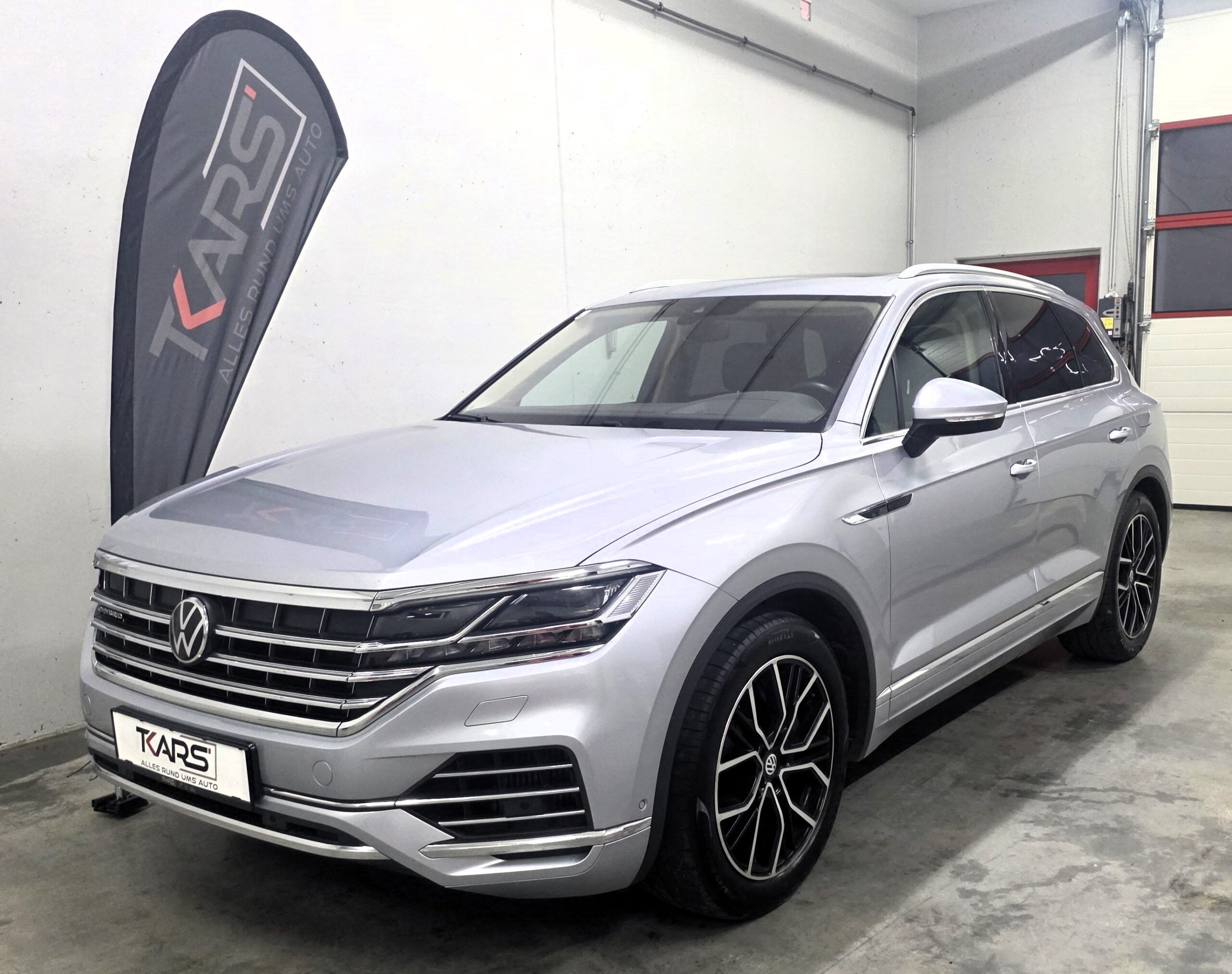 Volkswagen Touareg 4 Motion V6 TSI eHybrid PHEV Pano Matrix