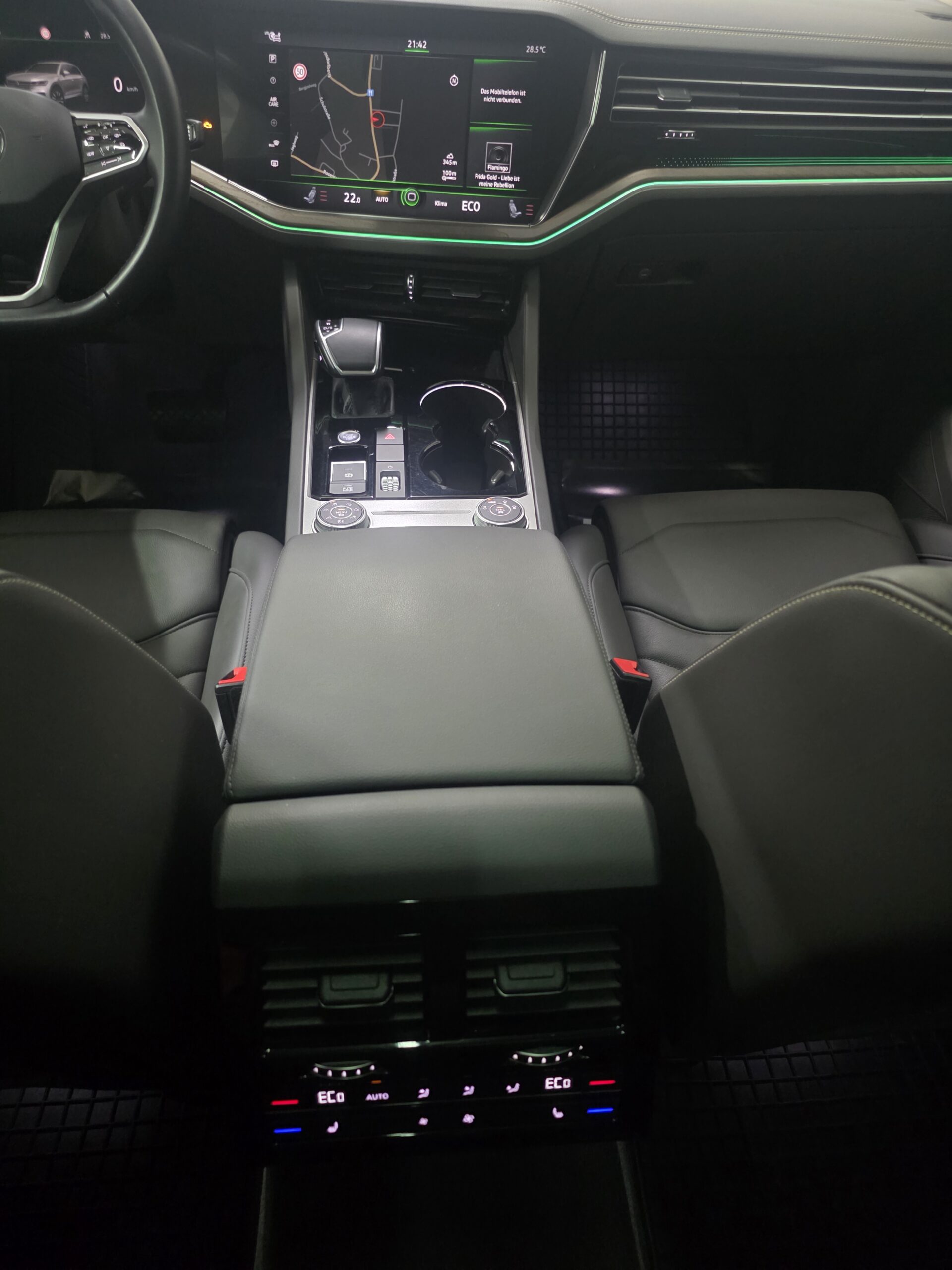 
								Volkswagen Touareg 4 Motion V6 TSI eHybrid PHEV Pano Matrix full									