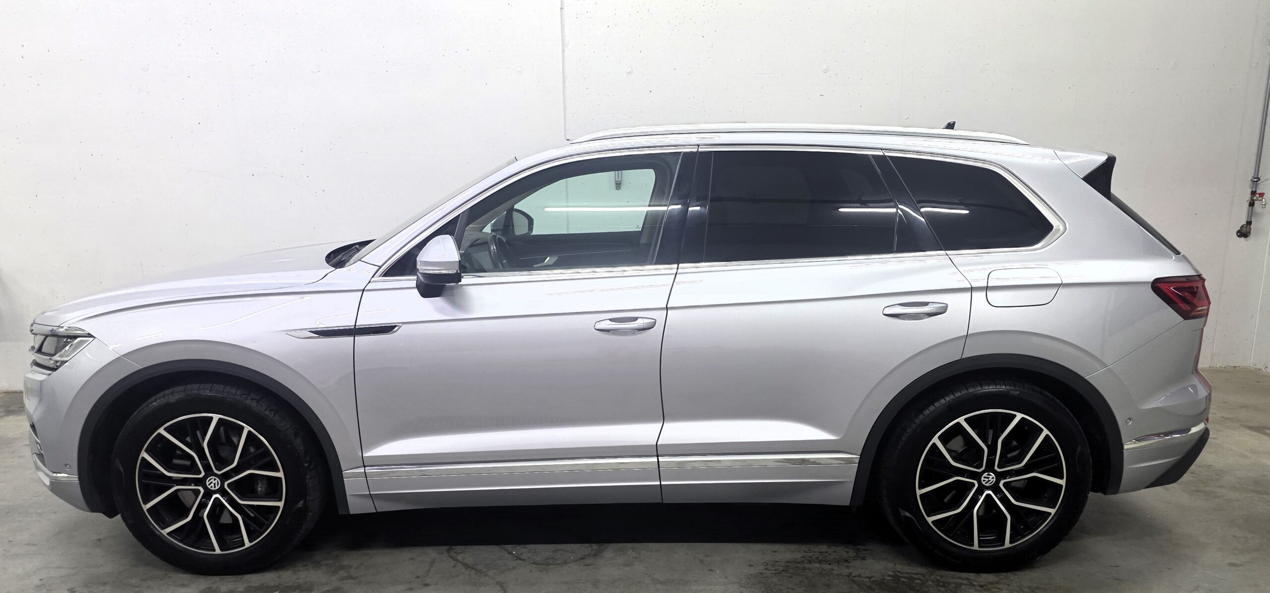 Volkswagen Touareg 4 Motion V6 TSI eHybrid PHEV Pano Matrix